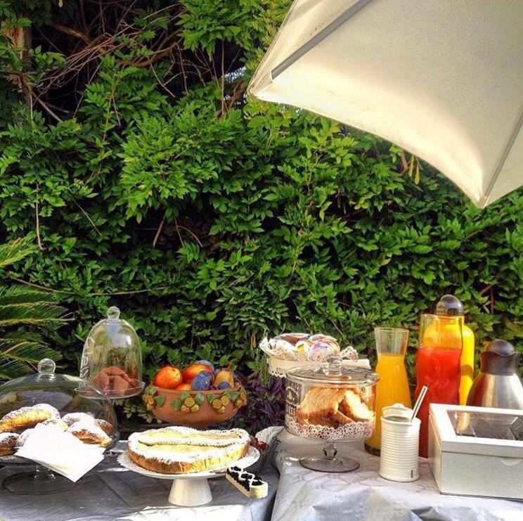 Ascoli Bonjour B&B & Apartments Parcheggio Privato & Giardino Ascoli Piceno Buitenkant foto